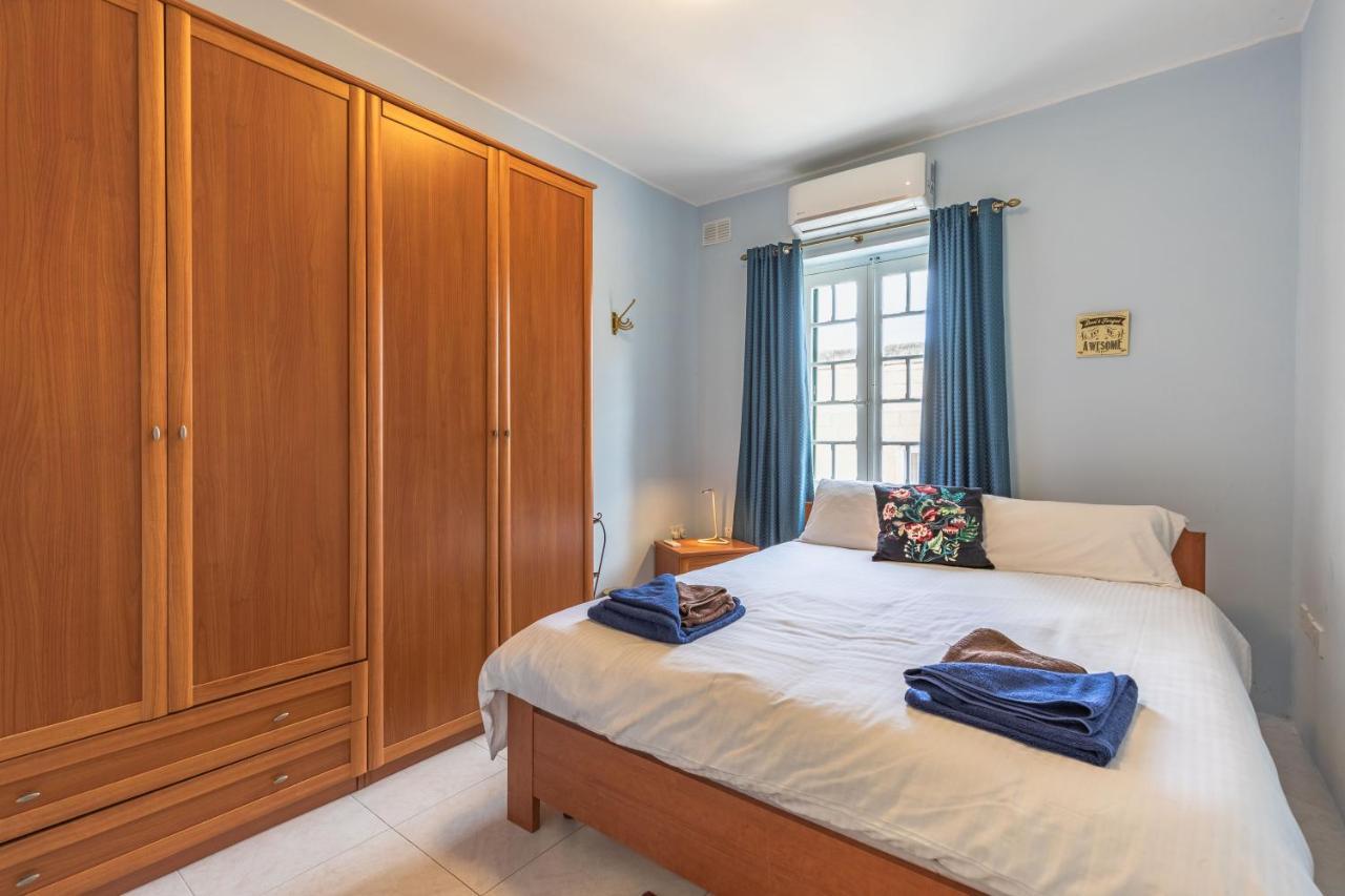 Fantastic 3 Bedroom Duplex Penthouse With Terrace Sliema Exterior foto